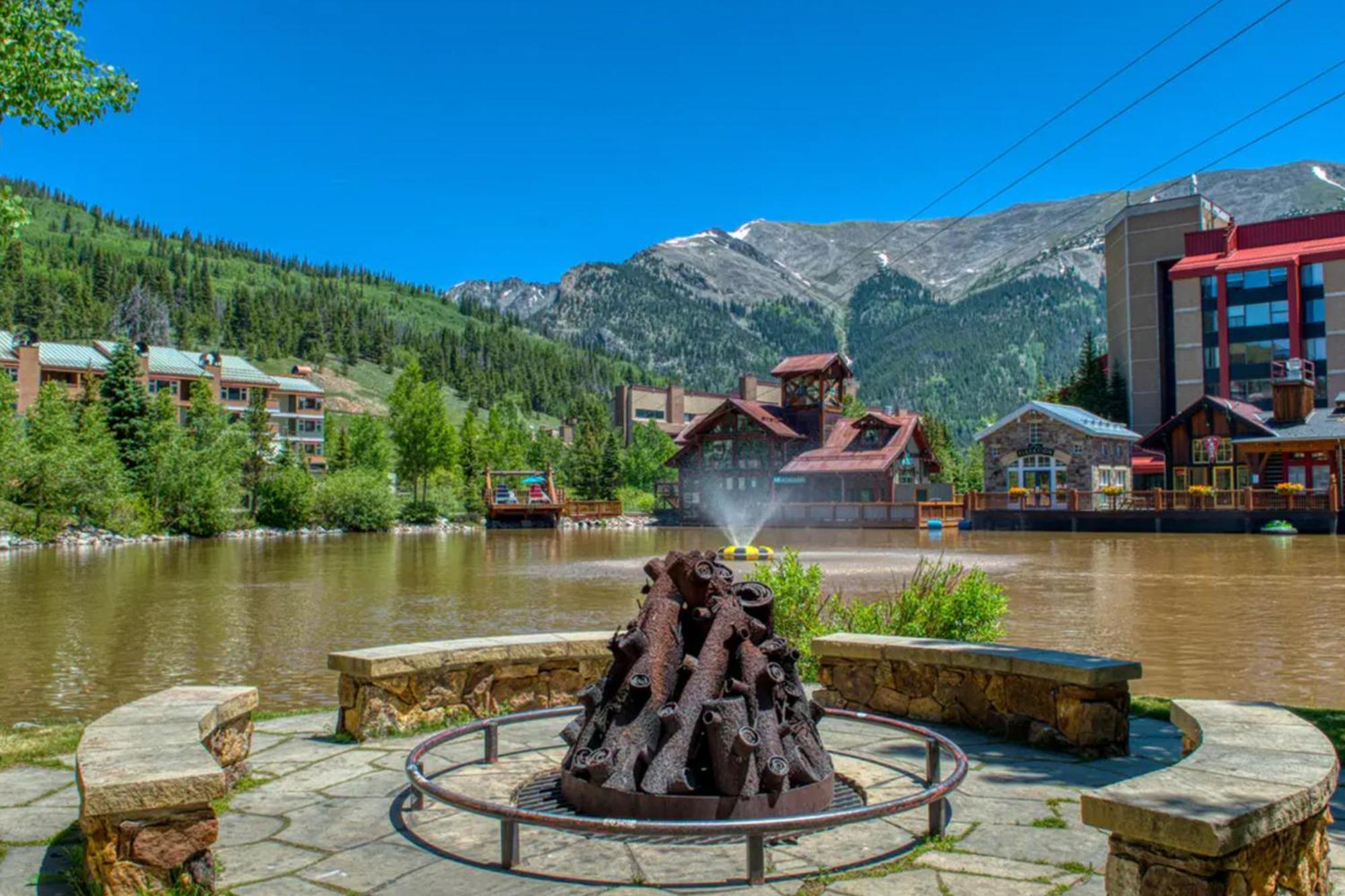 Telemark Copper Mountain Bilik gambar